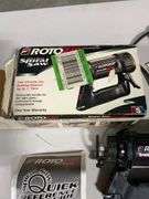 RotoZip Spiral Saw SCSwith Box and Quick Reference Guide