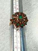18K Gold Ring with Emeralds, Size 7.5, 4.57 Grams