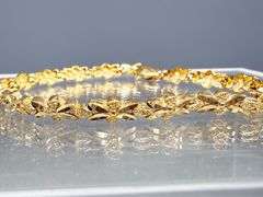 14k Gold Flower Bracelet, 7 Inches, 5.81g