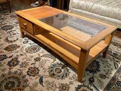 Lane Eddie Bauer Lifestyles Coffee Table With Glass and Wood Design