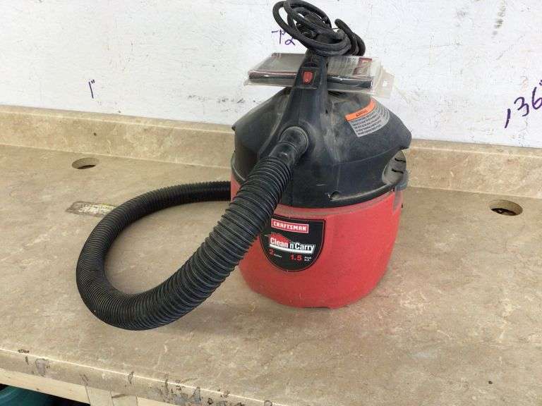 CRAFTSMAN 2 GALLON WET/DRY VAC W/EXTRA FILTERS Currie Auction Service