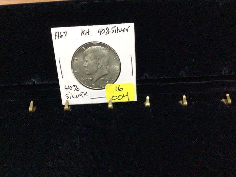 1967 KENNEDY HALF DOLLAR 40% SILVER