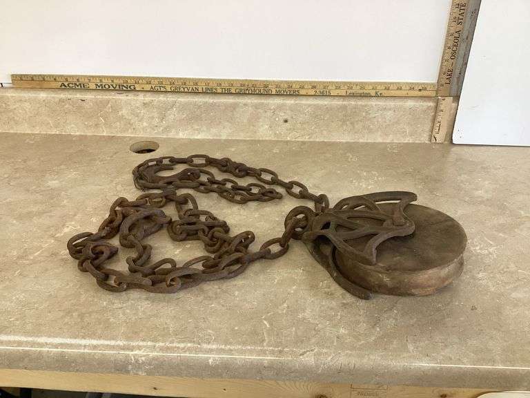 ANTIQUE PULLEY ON CHAIN
