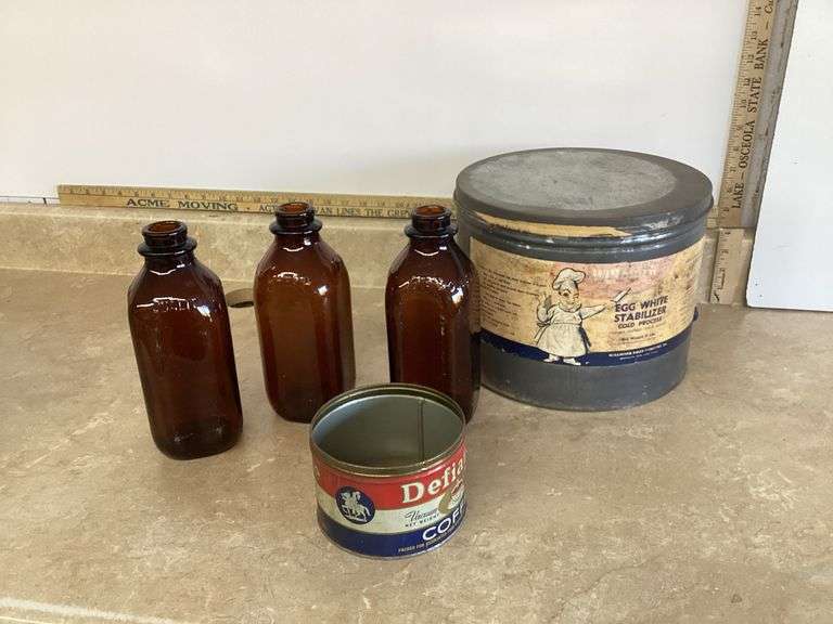 VINTAGE FLINT MI MC DONALD'S DAIRY BOTTLE, DEFIANCE COFFEE CAN, & EGG WHITE STABILIZER CAN W/LID