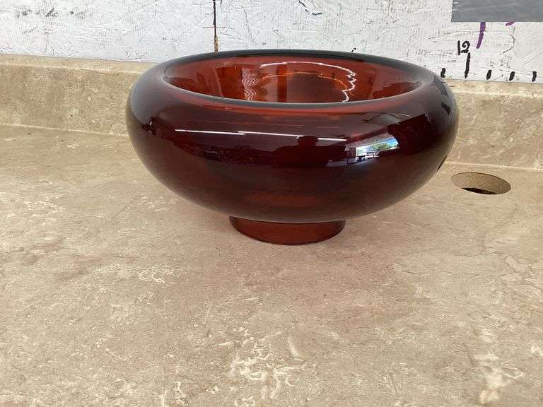 VINTAGE RED GLASS BOWL