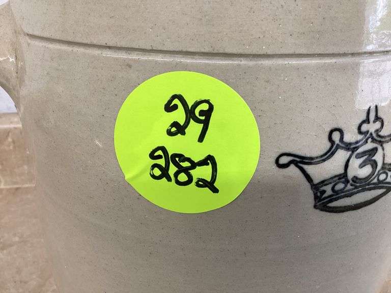 VINTAGE #3 CROCK