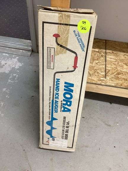 NEW HAND ICE AUGER