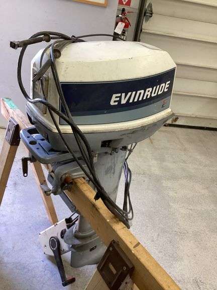 EVINRUDE 30hp LONG SHAFT BOAT MOTOR WITH CONTROLS