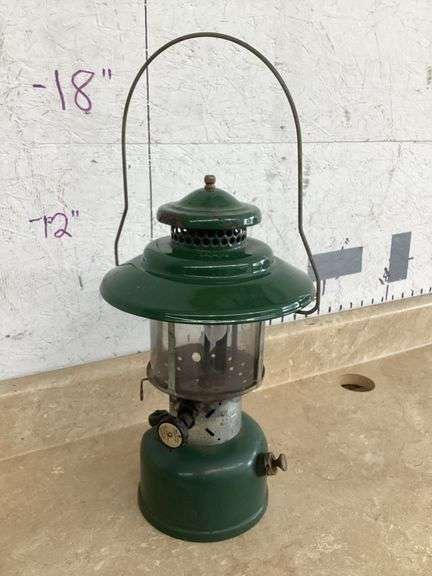 GREEN COLEMAN BIG HAT LANTERN DATED 8/1962