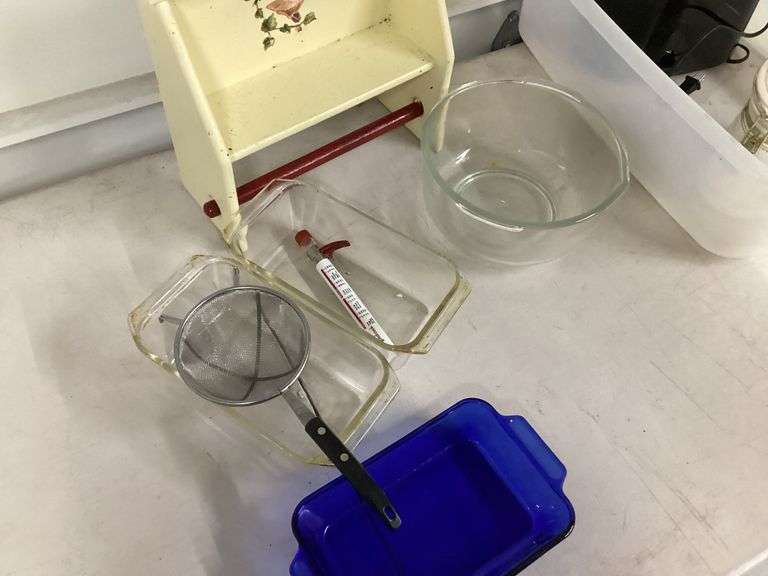 GLASS PYREX BAKEWARE, BAGEL TOASTER AND CANISTER