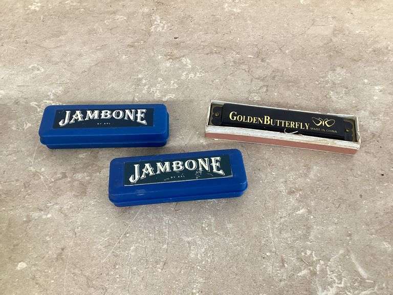 3 HARMONICAS