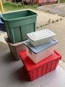 7 VARIOUS SIZE PLASTIC STORAGE BINS