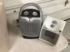 3 ELECTRIC HEATERS AND 1 PAPER SHREDDER
