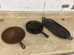 CAST-IRON PLATTER, BUSCUIT PAN AND GRIDDLE