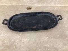 CAST-IRON PLATTER, BUSCUIT PAN AND GRIDDLE
