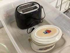 GLASS PYREX BAKEWARE, BAGEL TOASTER AND CANISTER