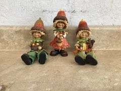 AUTUMN ACORN FIGURINES