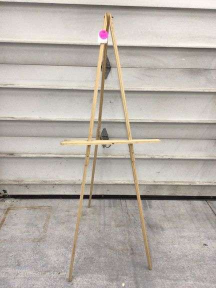 WOODEN EASEL (61" T)
