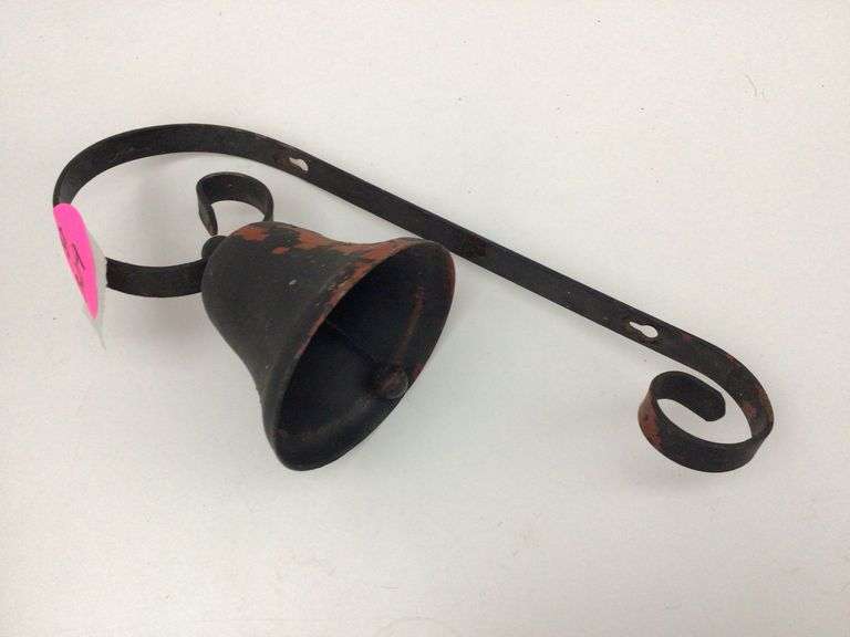 VINTAGE DINNER BELL