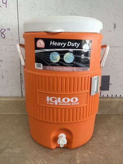 IGLOO 5gal. BEVERAGE COOLER
