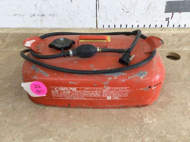 2-1/2 GALLON MARINE GAS TANK