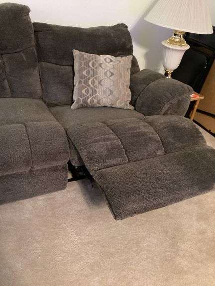 RECLINING COUCH