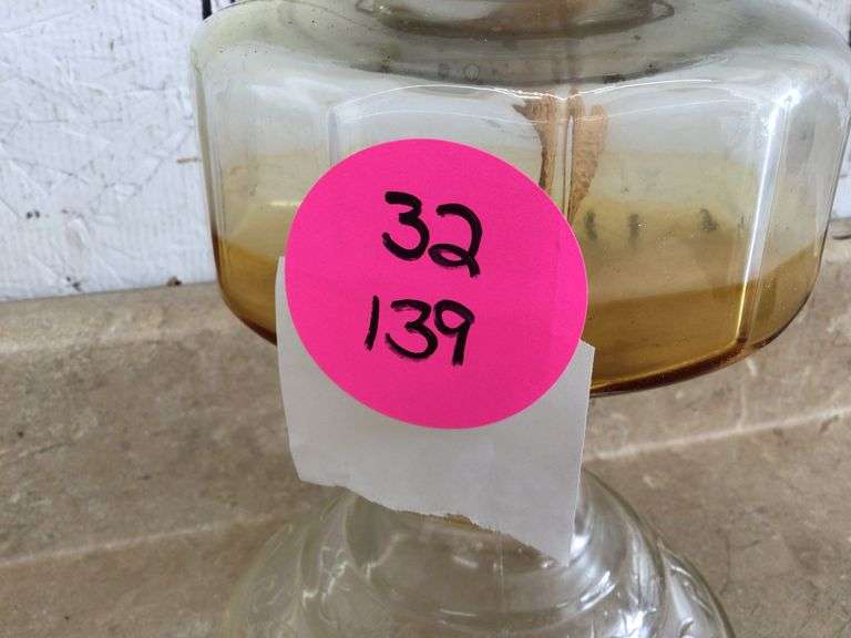 VINTAGE OIL LAMP
