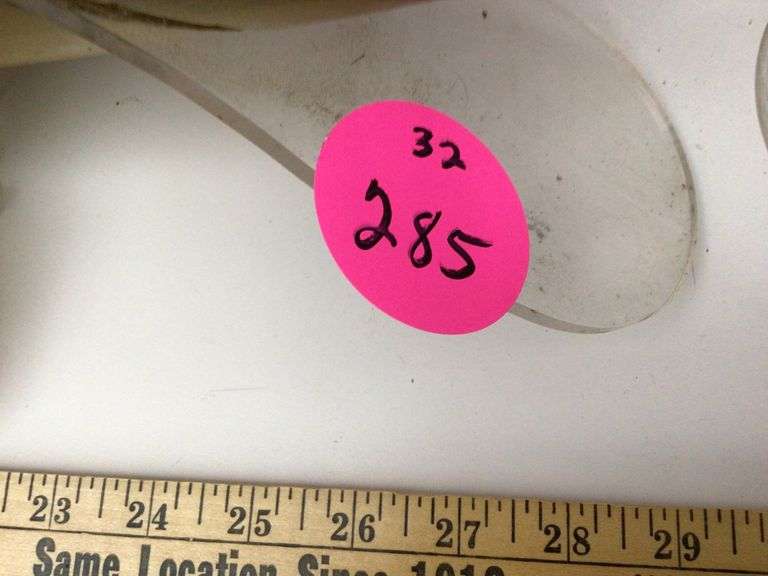 28" MAN CAVE FISHING LURE DECOR