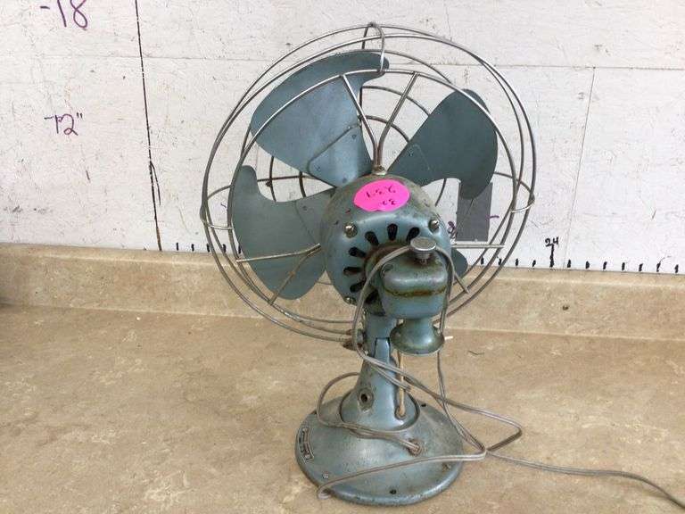 VINTAGE GE FAN (WORKS)