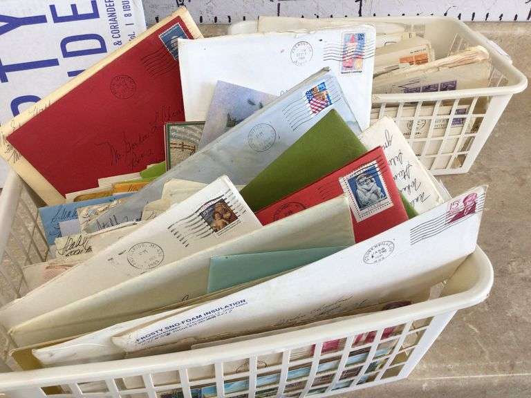 VINTAGE LETTERS, HANDWRITTEN CARDS,  POSTCARDS ETC. MOSTLY FROM THE 1940'S