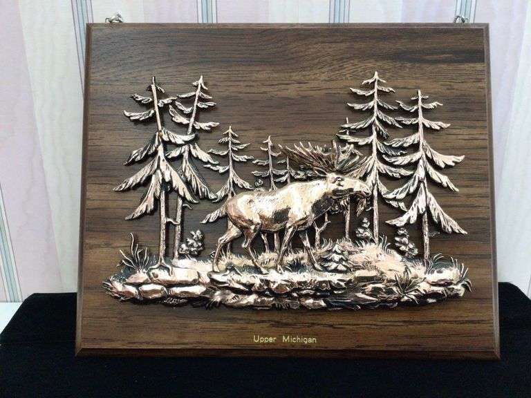 UPPER MICHIGAN COPPER PLAQUE AND 1931 FORD PLAQUE