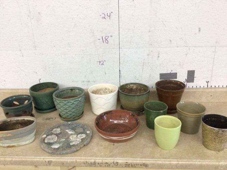 PLANT POTS