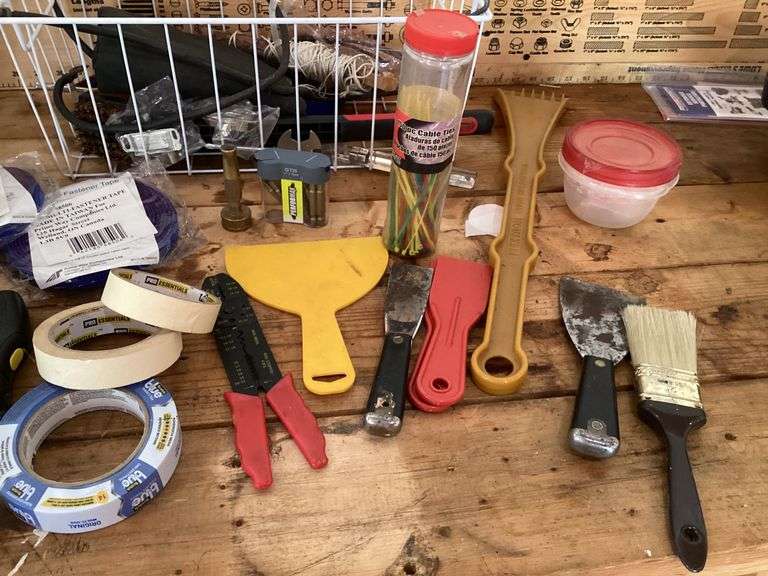 WIRE BASKET OF MISC GARAGE ITEMS & TOOLS