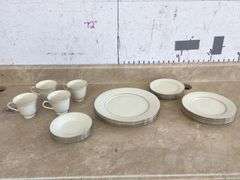 VINTAGE LENOX "MAYWOOD" SILVER TRIM DINNERWARE SERVICE FOR 4