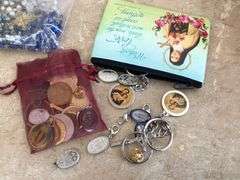 VARIOUS RELIGIOUS JEWELRY
