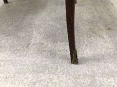ANTIQUE WOOD PARLOR TABLE
