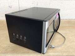 HAMILTON BEACH 1000-WATT MICROWAVE (BLACK)