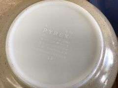VINTAGE PYREX DISHES