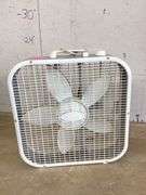 LASKO BOX FAN-WORKS