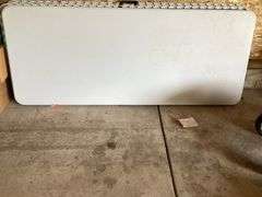 6' WHITE FOLDING TABLE