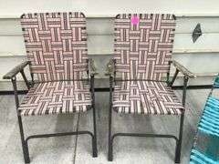 2 LAWN CHAIRS & LOUNGER