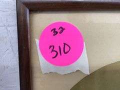 ANTIQUE OVAL PICTURE FRAMES WITH ROUNDED GLASS