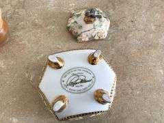 TRAY OF BIRD & VANITY ITEMS-WINGS BROKEN ON TRINKET BOX