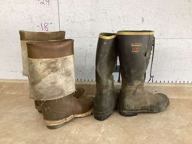 2 PAIRS OF BOOTS-UNKNOWN SIZES