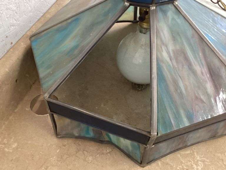 STAINED GLASS HANGING TABLE LAMP W/GLASS PIECES-NEEDS REPAIR