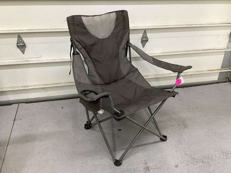 FOLD-UP CAMP CHAIR