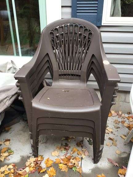 4 BROWN PLASTIC OUTDOOR CHAIRS