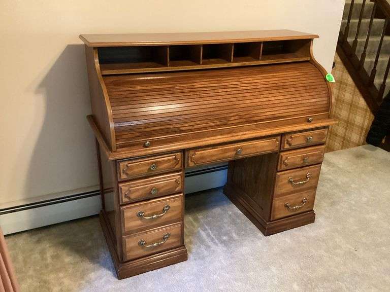 7 DRAWER ROLL TOP DESK