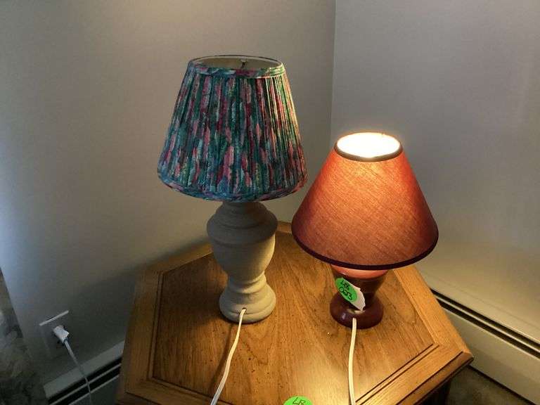 2 TABLE LAMPS(WORK)