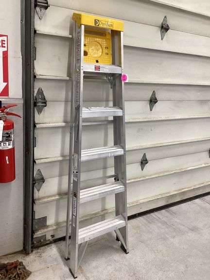 DAVIDSON 6’ ALUMINUM LADDER